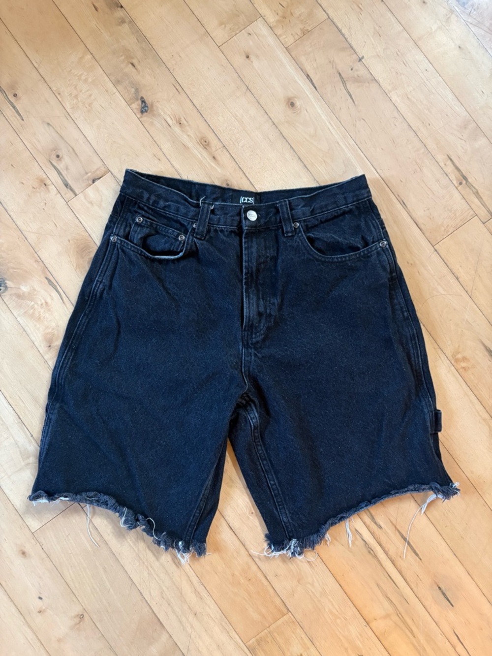 CCS SKATE SHOP Jorts Jean Shorts Washed Black 5 Pockets Tool Loop Size Men’s 30